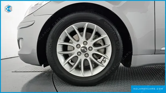 HYUNDAI GENESIS BH 330 LUXURY