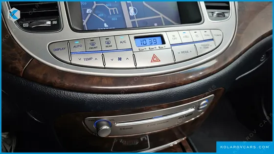 HYUNDAI GENESIS BH 330 LUXURY
