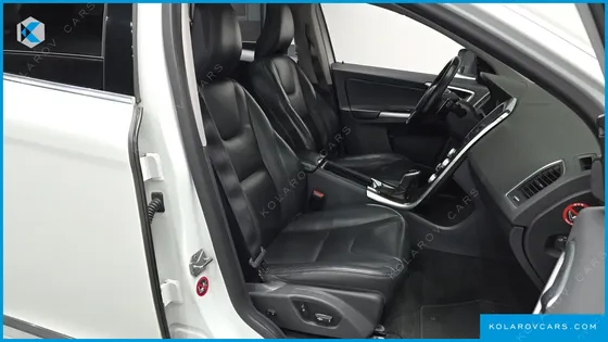 VOLVO XC60 D4