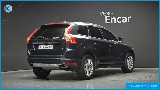 VOLVO XC60 D4