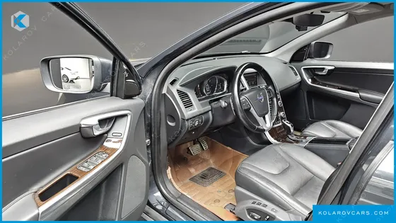 VOLVO XC60 D4