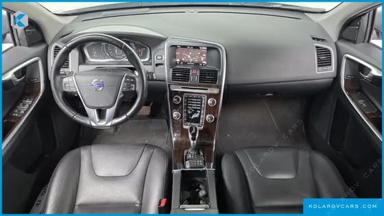 VOLVO XC60 D4