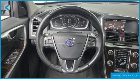 VOLVO XC60 D4