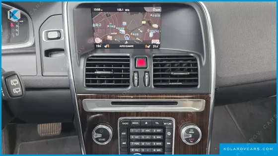 VOLVO XC60 D4