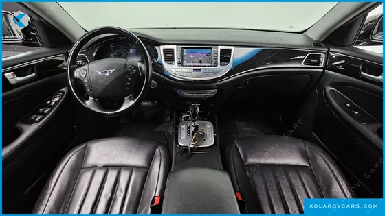 HYUNDAI GENESIS BH330 MODERN
