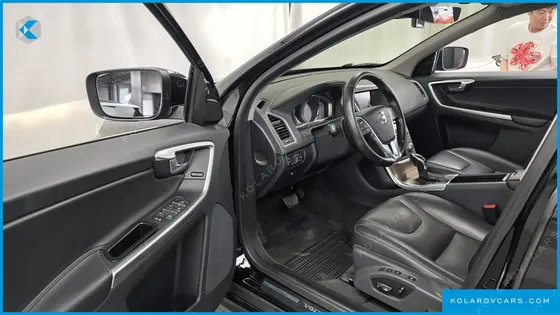 VOLVO XC60 D3