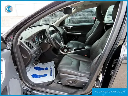 VOLVO XC60 D4