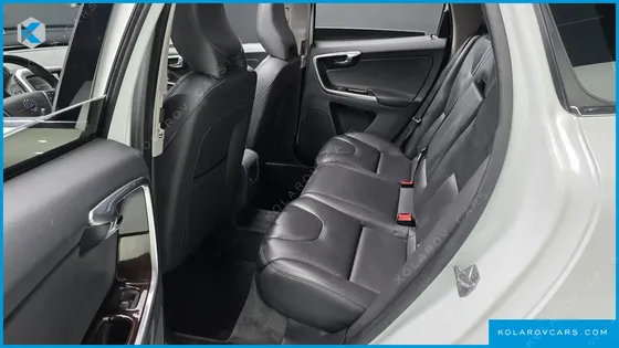 VOLVO XC60 D4
