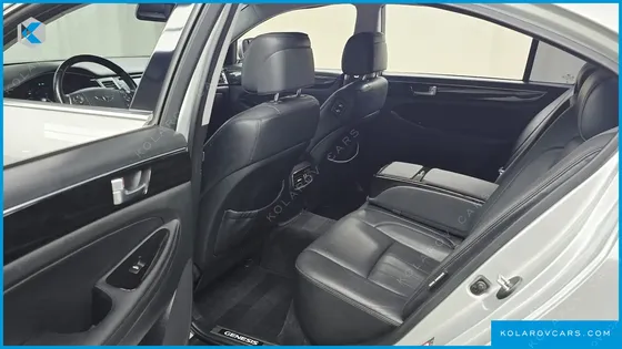 HYUNDAI GENESIS BH 330 LUXURY