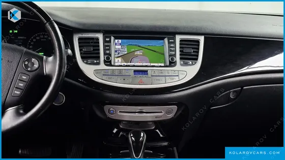 HYUNDAI GENESIS BH 330 LUXURY