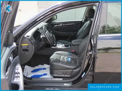 HYUNDAI GENESIS BH330 MODERN