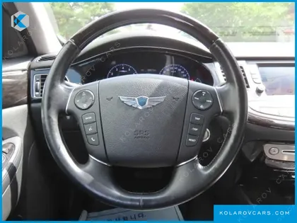 HYUNDAI GENESIS BH330 MODERN