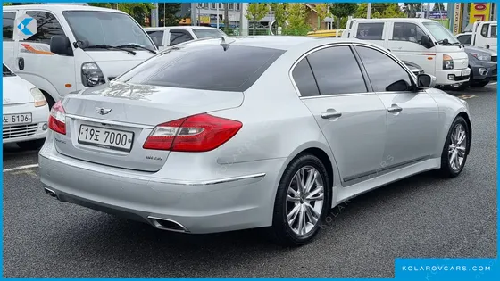 HYUNDAI GENESIS BH 330 LUXURY