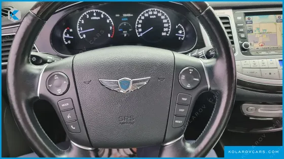 HYUNDAI GENESIS BH 330 LUXURY