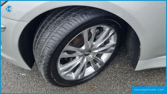 HYUNDAI GENESIS BH 330 LUXURY