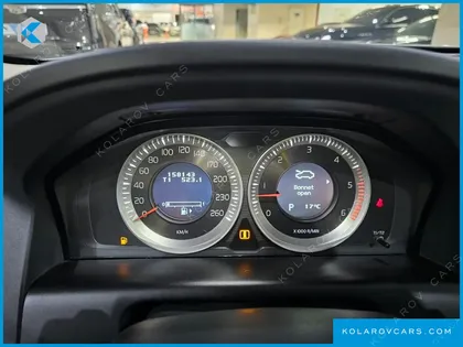 VOLVO XC60 D4