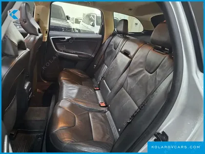 VOLVO XC60 D4