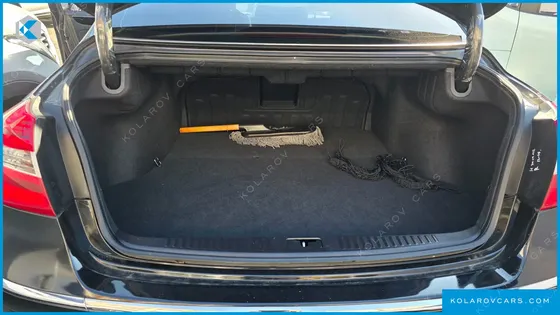 HYUNDAI GENESIS BH 330 GRAND