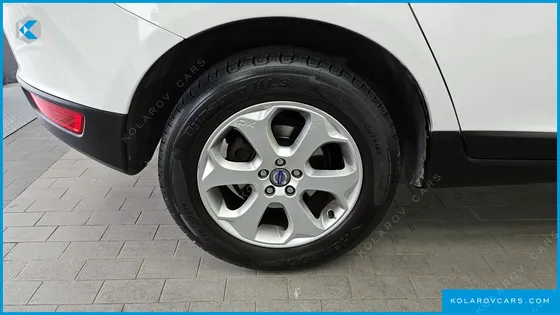 VOLVO XC60 D4