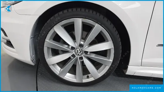 VOLKSWAGEN CC 2.0 TDI BLUEMOTION R-LINE