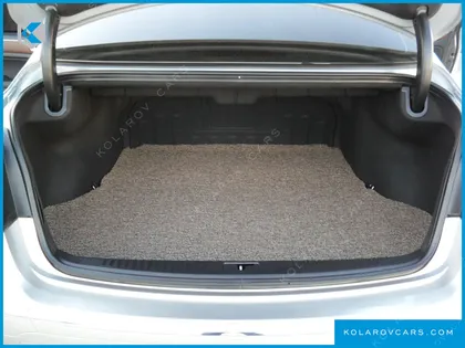 HYUNDAI GENESIS BH330 PREMIUM