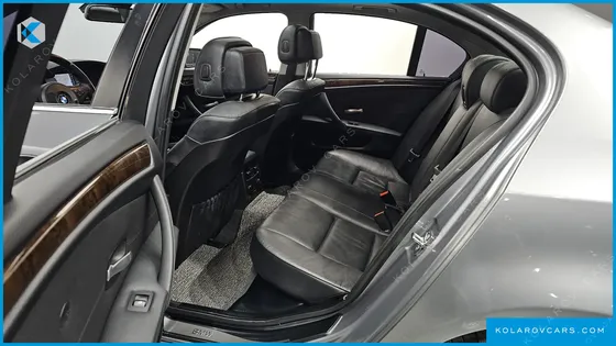 BMW 5 SERIES 528I SEDAN SE