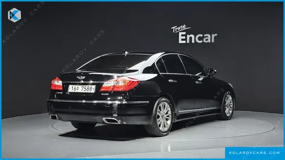 HYUNDAI GENESIS BH 330 LUXURY