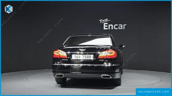 HYUNDAI GENESIS BH 330 LUXURY