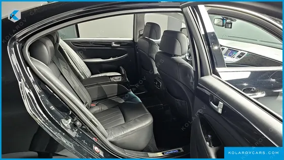 HYUNDAI GENESIS BH 330 LUXURY