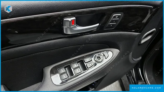 HYUNDAI GENESIS BH 330 LUXURY
