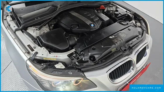 BMW 5 SERIES 520D SEDAN
