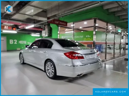 HYUNDAI GENESIS BH330 PREMIUM
