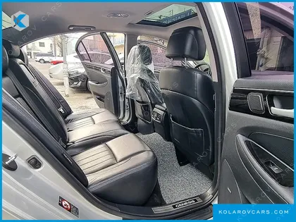 HYUNDAI GENESIS BH330 PREMIUM