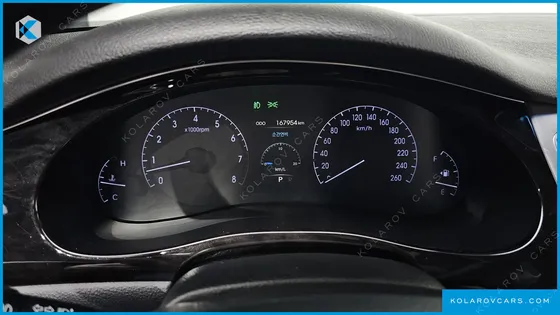 HYUNDAI GENESIS BH 330 GRAND