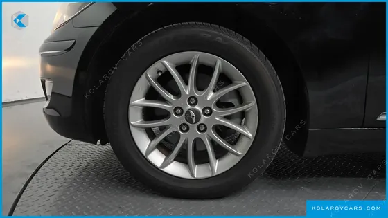 HYUNDAI GENESIS BH 330 LUXURY