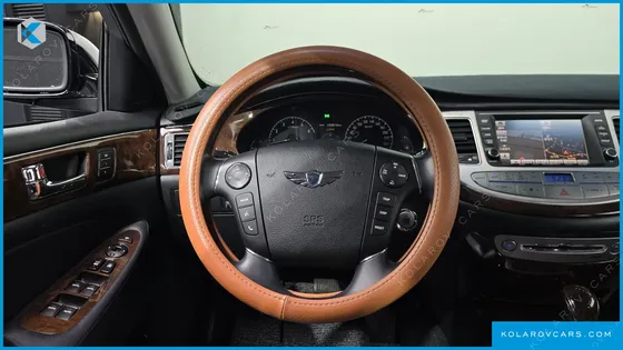 HYUNDAI GENESIS BH 330 LUXURY