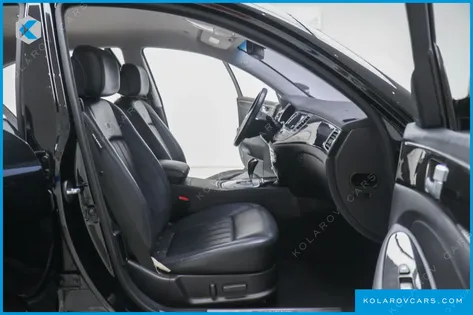 HYUNDAI GENESIS BH330 MODERN