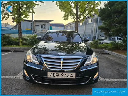 HYUNDAI GENESIS BH330 MODERN