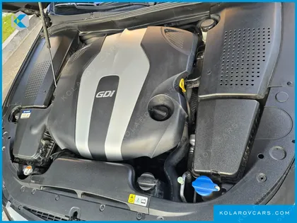 HYUNDAI GENESIS BH330 MODERN