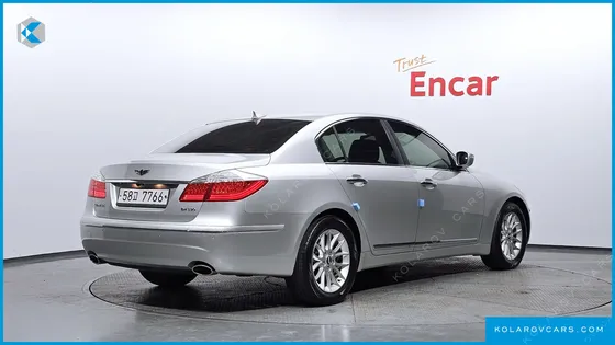 HYUNDAI GENESIS BH 330 LUXURY