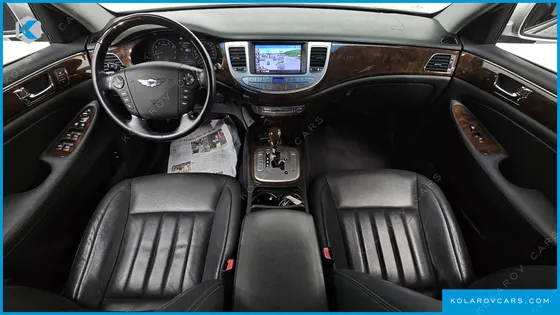 HYUNDAI GENESIS BH 330 LUXURY