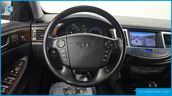 HYUNDAI GENESIS BH 330 LUXURY