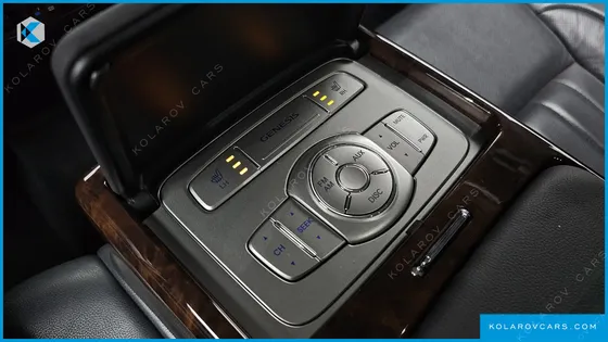 HYUNDAI GENESIS BH 330 LUXURY