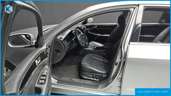 HYUNDAI GENESIS BH 330 GRAND