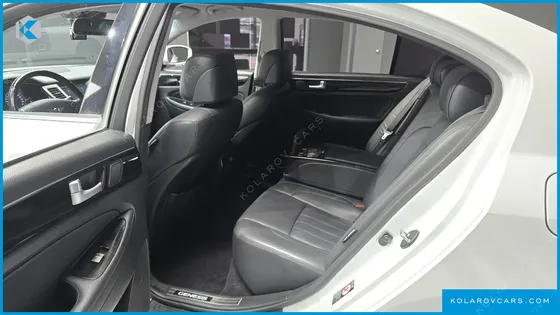 HYUNDAI GENESIS BH330 PREMIUM