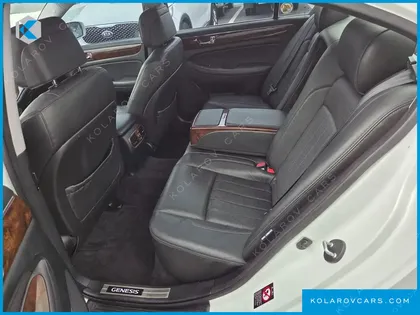 HYUNDAI GENESIS BH 330 GRAND