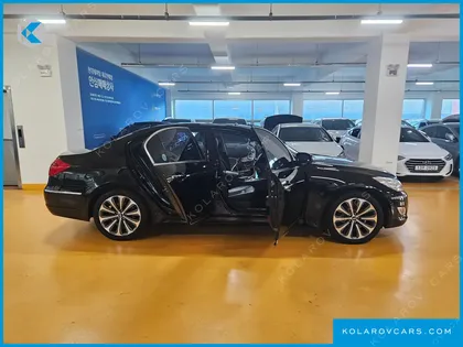 HYUNDAI GENESIS BH 380 ROYAL