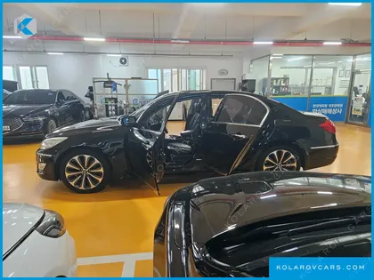 HYUNDAI GENESIS BH 380 ROYAL