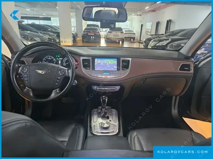 HYUNDAI GENESIS BH 380 ROYAL