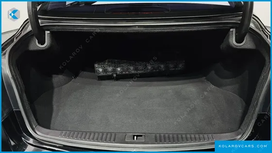 HYUNDAI GENESIS BH 330 GRAND